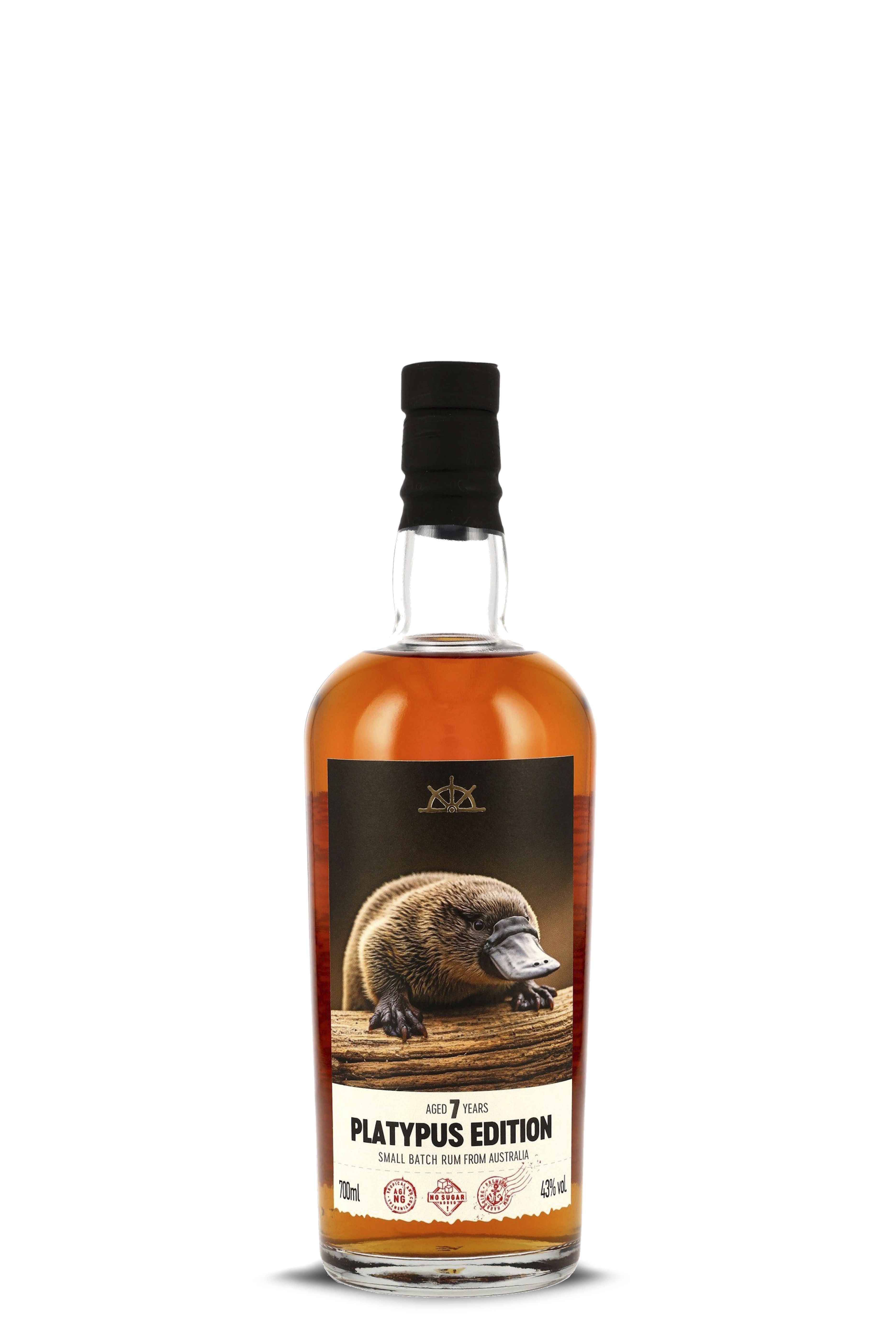 Die Flasche „Platypus Edition“ zeigt auf dem Etikett ein Schnabeltier auf einem Baumstamm. Der Rum stammt aus Australien, ist 7 Jahre gereift und hat 43 % Alkohol. Das Design ist naturverbunden und modern, mit klarer Typografie.